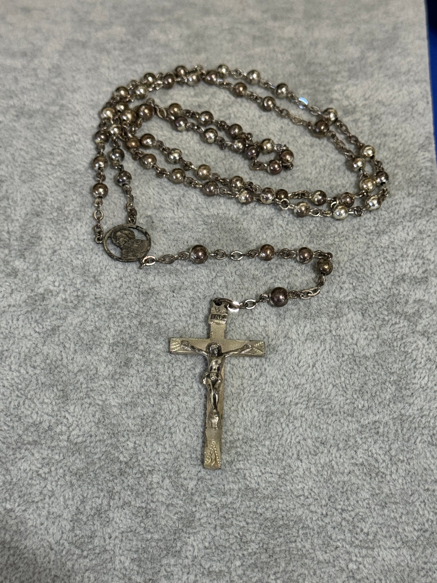 INIR Silver Beaded - Silver etched Crucifix Rosary - Vintage