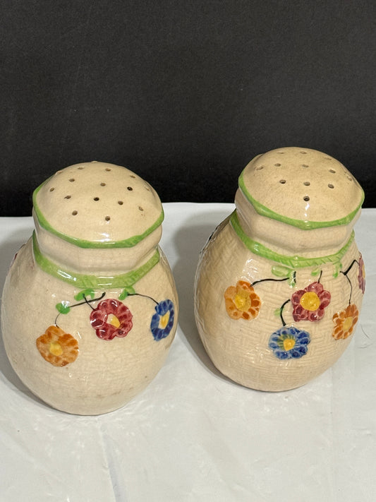 Majolica Floral Salt & Pepper Shakers Made in Japan Vintage