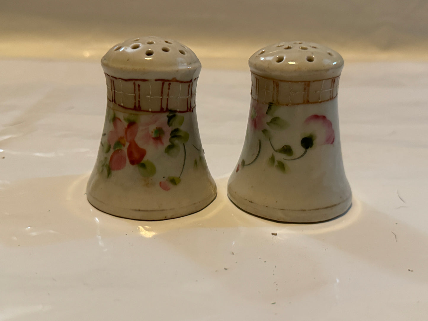 Salt N Pepper Shakers Hand-Painted Porcelain Pink Floral Gilt Vintage