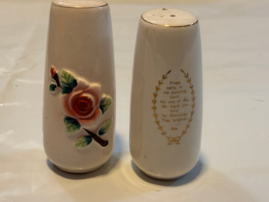 Salt N Pepper Shakers "We Thank you..." Embossed Floral - Vintage