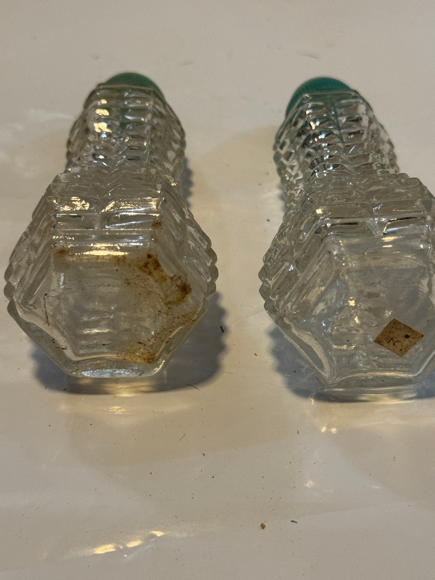 Clear Glass Salt N Pepper Shakers Original Green Plastic Tops vintage