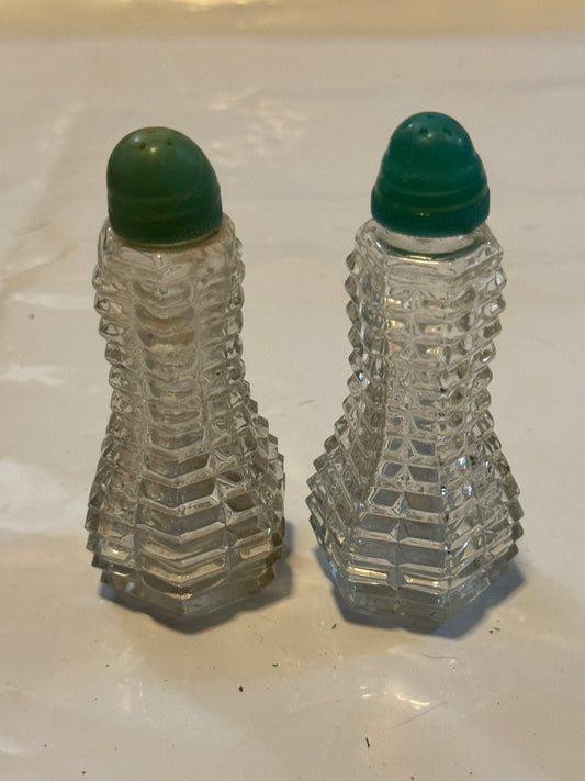 Clear Glass Salt N Pepper Shakers Original Green Plastic Tops vintage