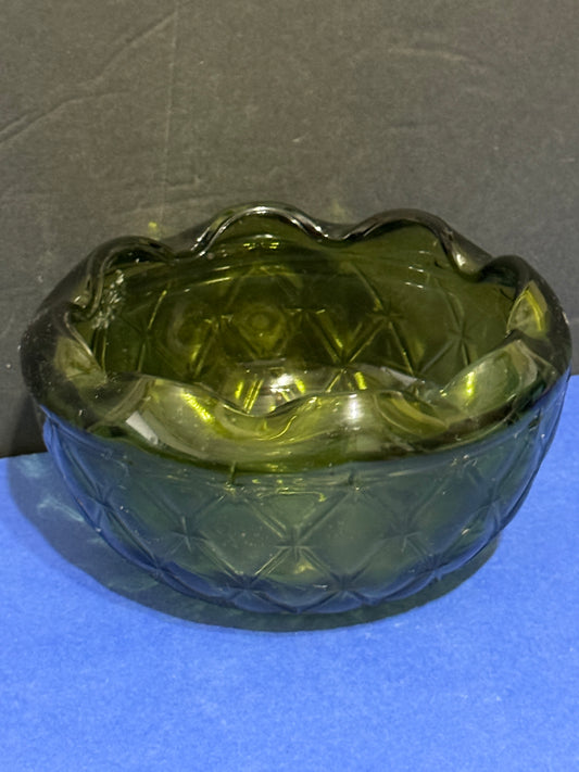 Avocado Green Bowl Indiana Glass Ruffled/Crimped Edge Diamond Design - VINTAGE