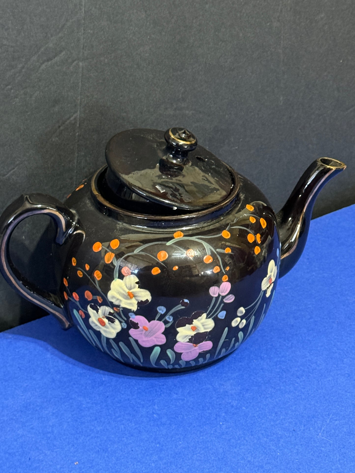 Black Teapot Made in England Hand painted WWII 1940s - Vintage