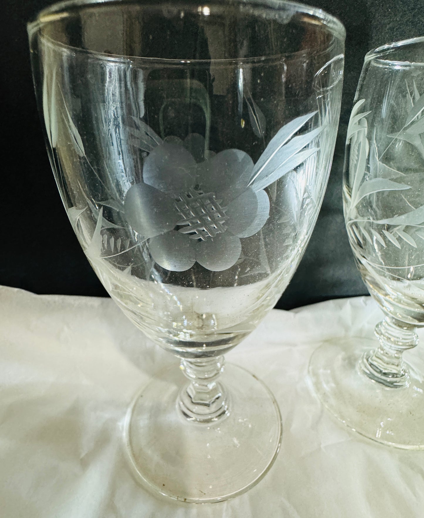 Elegant Flower and Leaf Etched Stemmed Frosted Glasses (set of 3)