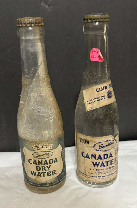 Sparkling Canada Dry Club Soda Unopened Textured Glass Vintage