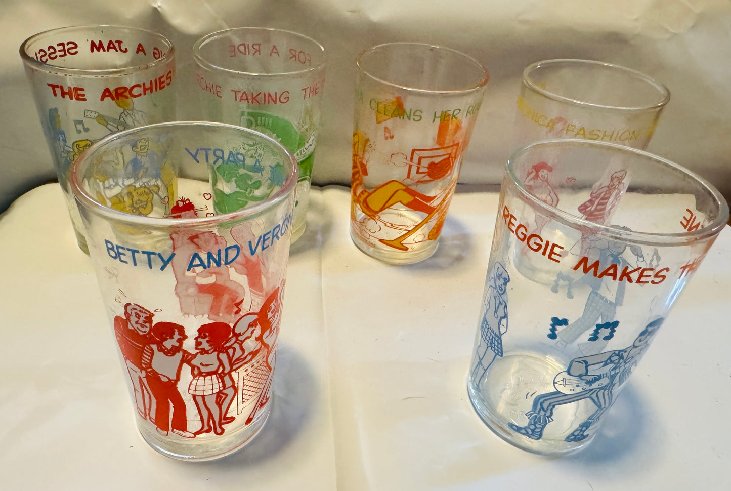 Archie Comics Vintage Welch's Jelly Glass 1971 Embossed Bottom Various