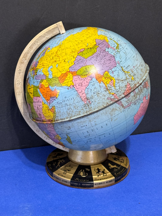 Ohio Art Metal Globe D-174 1960s - Vintage