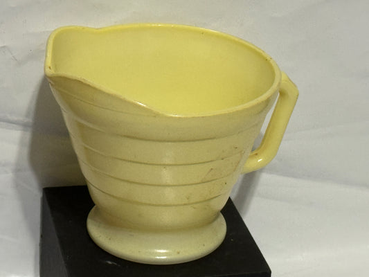 Hazel Atlas Moderntone Creamer Yellow - VINTAGE