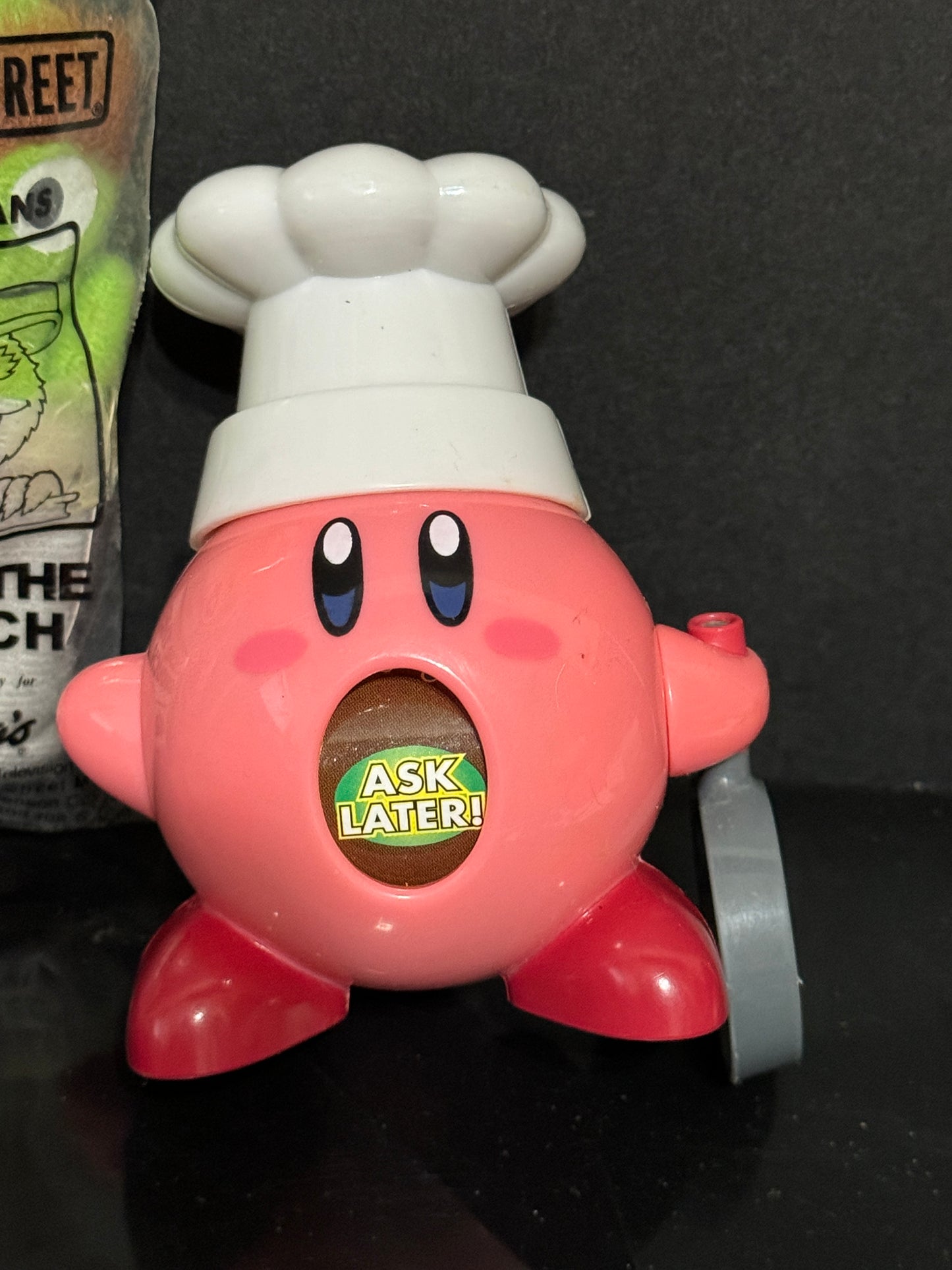 Wendy's Nintendo Chef Kirby Right Back at Ya Frying Pan 2001-2003 Figurine