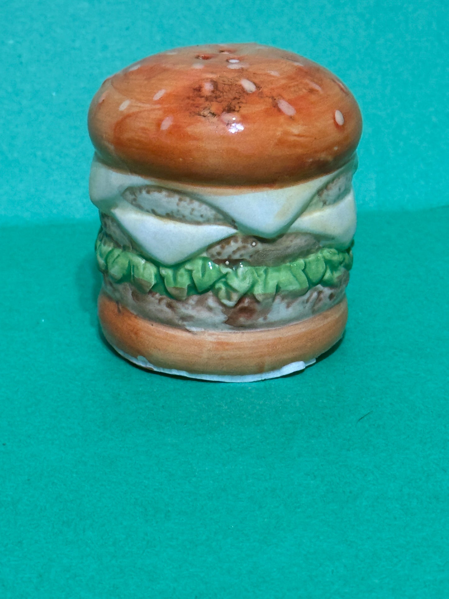 Burger and Hot Dog Salt N Pepper Shaker VINTAGE