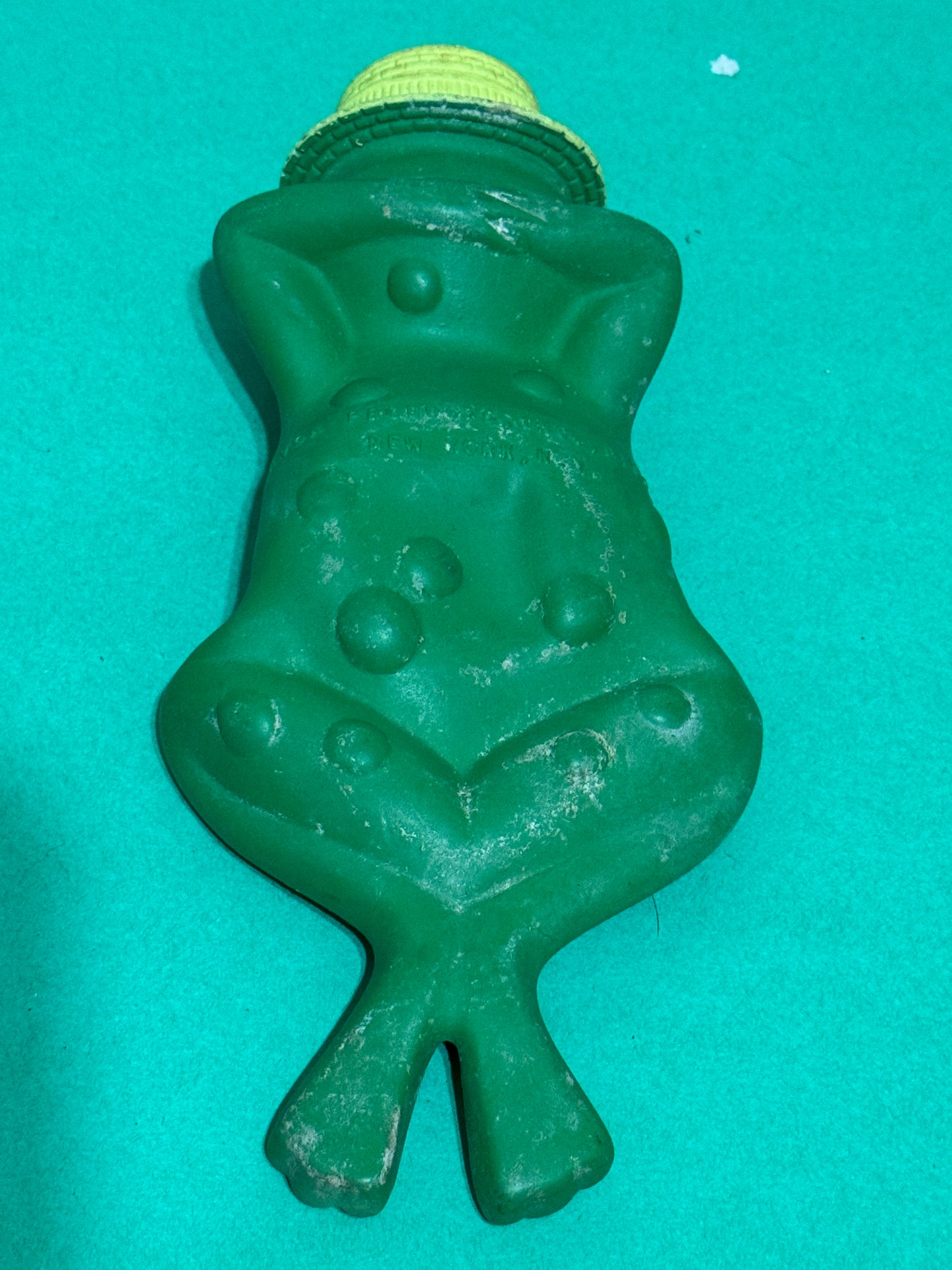 Avon Freddy the Frog Floating Soap Dish Squeaker Vintage