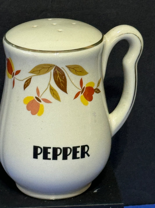 Autumn Leaf - Range Pepper Shaker Hall Vintage