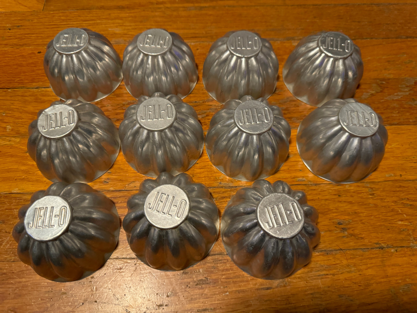 Aluminum Jell-O Molds, Segmented Round Design 3" Diameter (Lot of 11)