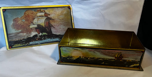 Westward Ho Sailing Ship Vintage Tin Lovell & Covel Masterpieces 1930s  Used