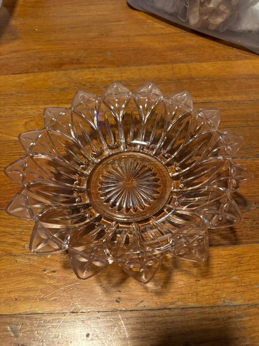 Petal Shaped Bowl Scalloped Edge Rose Tinted - Colored Glass Vintage