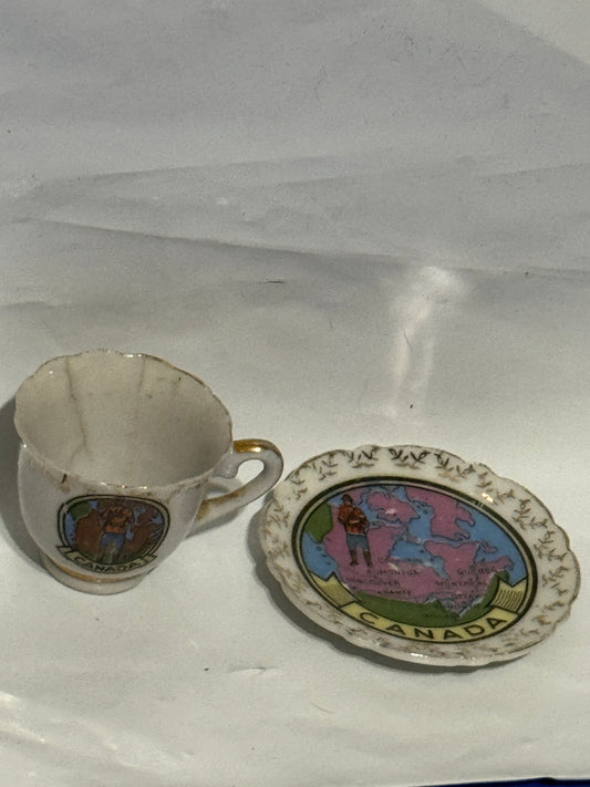 Saucer and Tea cup Canada Souvenir Miniature - VINTAGE