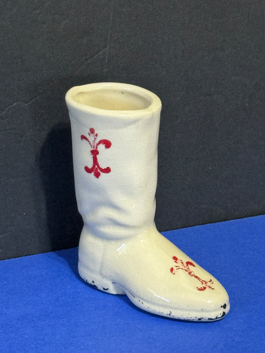 Shawnee Boot Planter Vase USA Cream Small Red Fleur Di Lis Crazing - VINTAGE