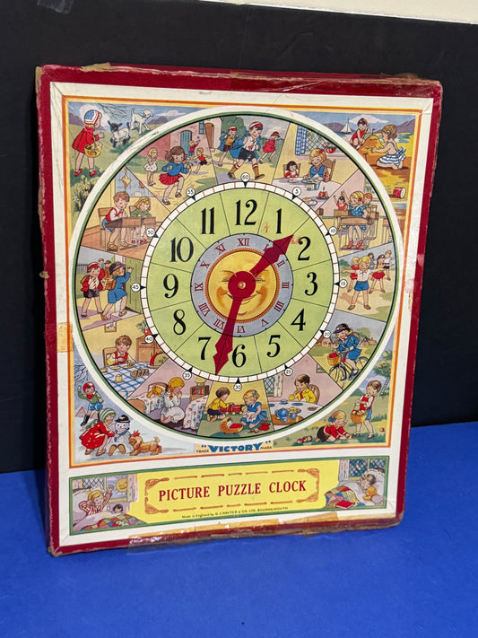 Victory Picture Puzzle Clock. Series No. 76. With Box. Made in England - VINTAGE