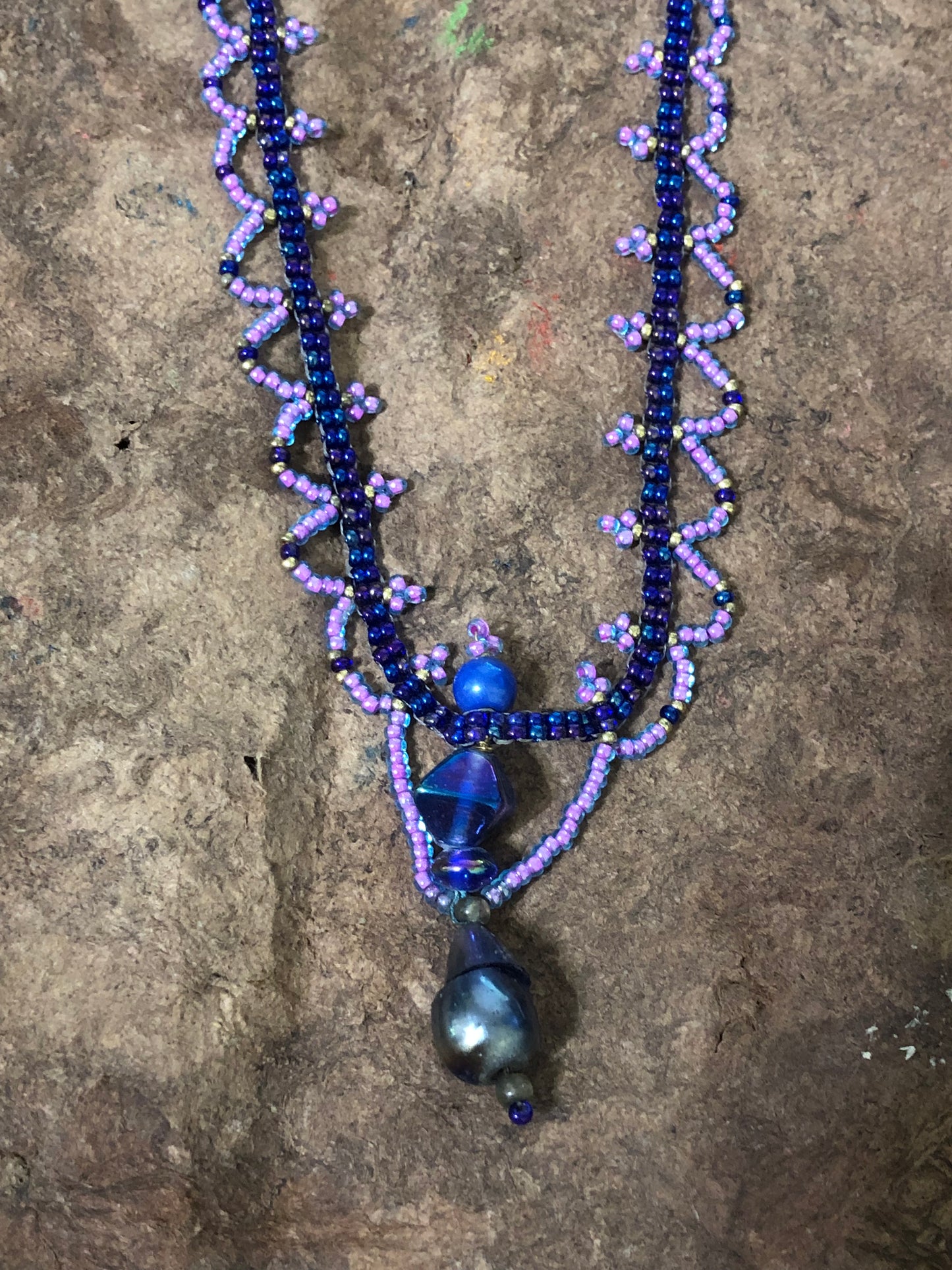 Beaded - Two-toned Purple Necklace - 17"