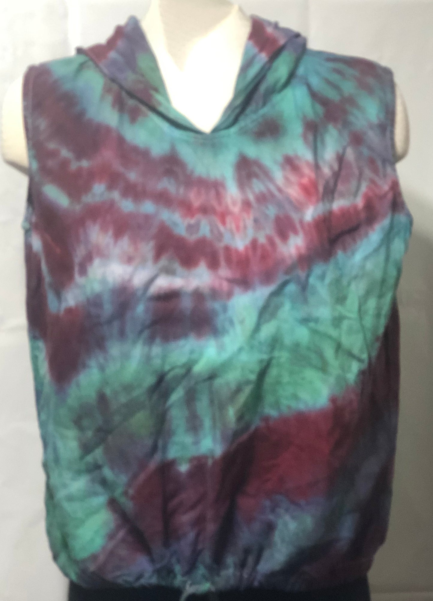 Upcycled Sleeveless Shirt with Hoodie Eddie Bauer Size Medium