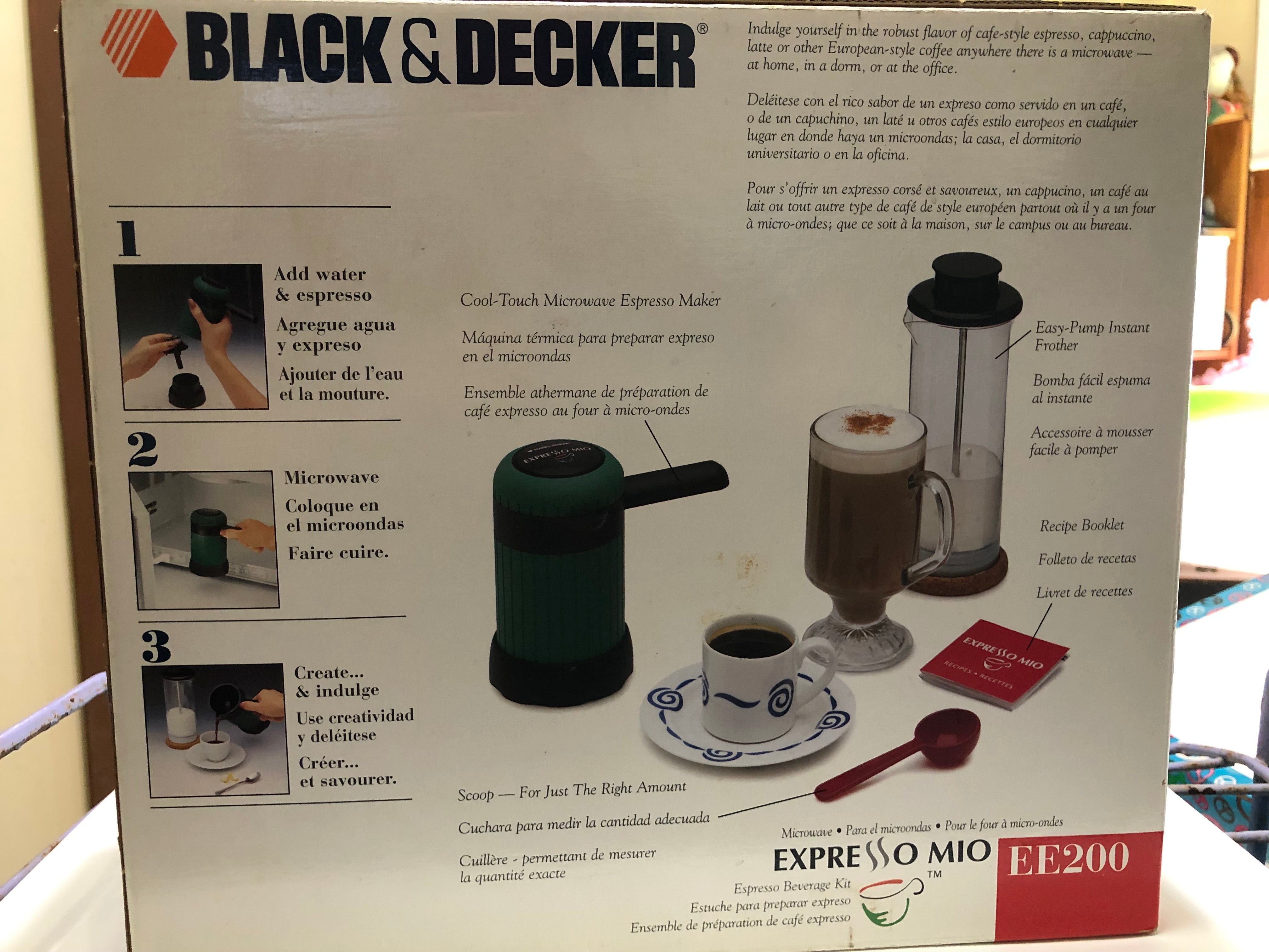 Black Decker Expresso Mio EE200 Microwave Espresso Beverage KIT NEW