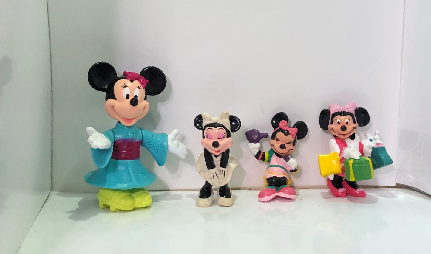 Minnie Mouse Applause - Vintage