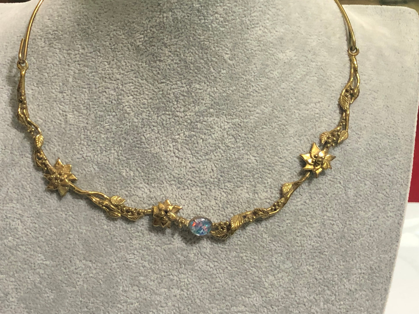 Choker Style Gold Necklace with Opal 20”