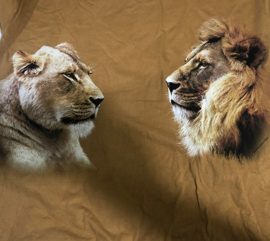 Lion and Lioness - Mountain Graphic Tshirt Short Sleeve