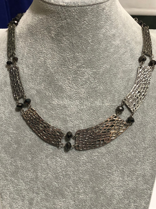 Silver Textured Tile Choker