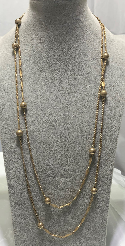 Beautiful Gold Necklace Vintage