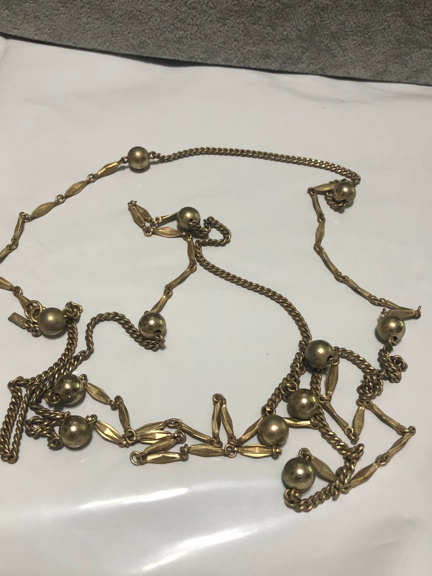 Beautiful Gold Necklace Vintage